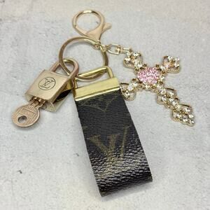Louis Vuitton Lock & Key Set #202 w/ a Handmade Loop Keychain & Cross Charm